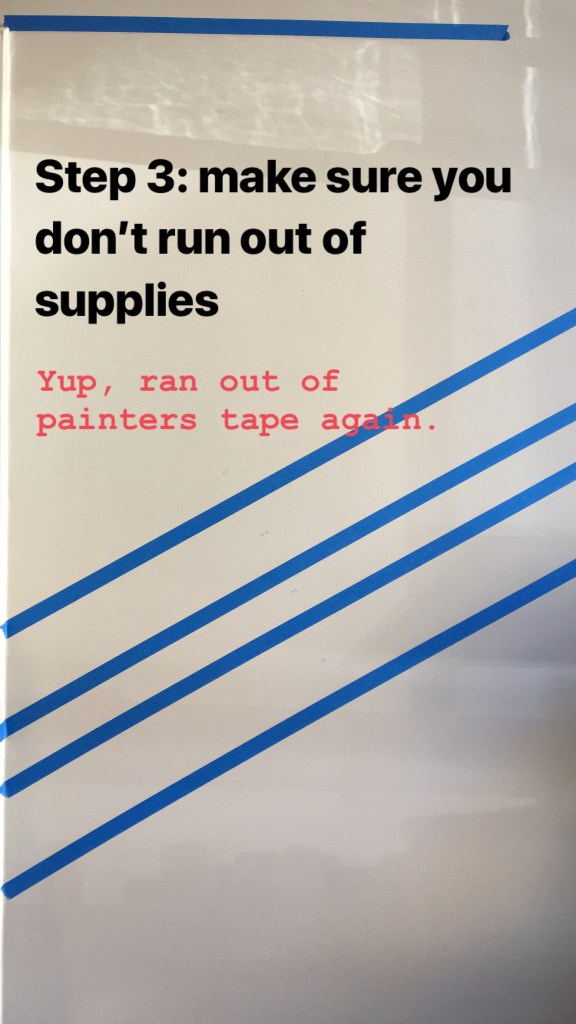 liznylon_tapes_out_stripes_for_a_wall_mural