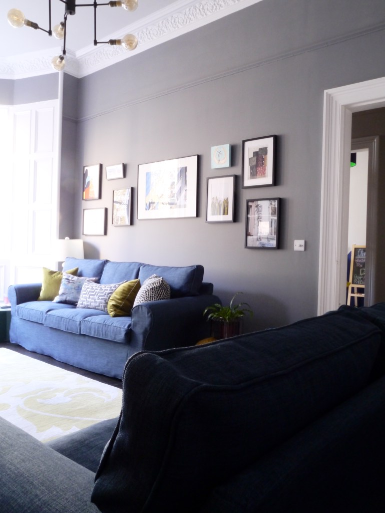 Liznylon_a_side_of_the_lounge_never_seen