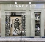 Liznylon_visits_Pierre_Frey_Paris