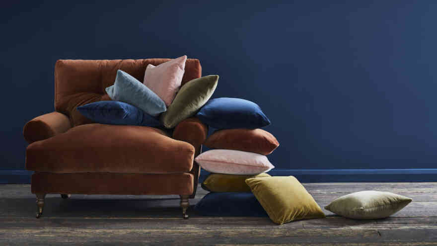 Henry-Chair-by-Arlo-and-Jacob-in-rust