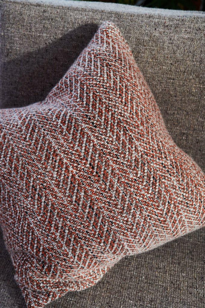 191126_DesignsOfTheTime_Fuego8161-chullo