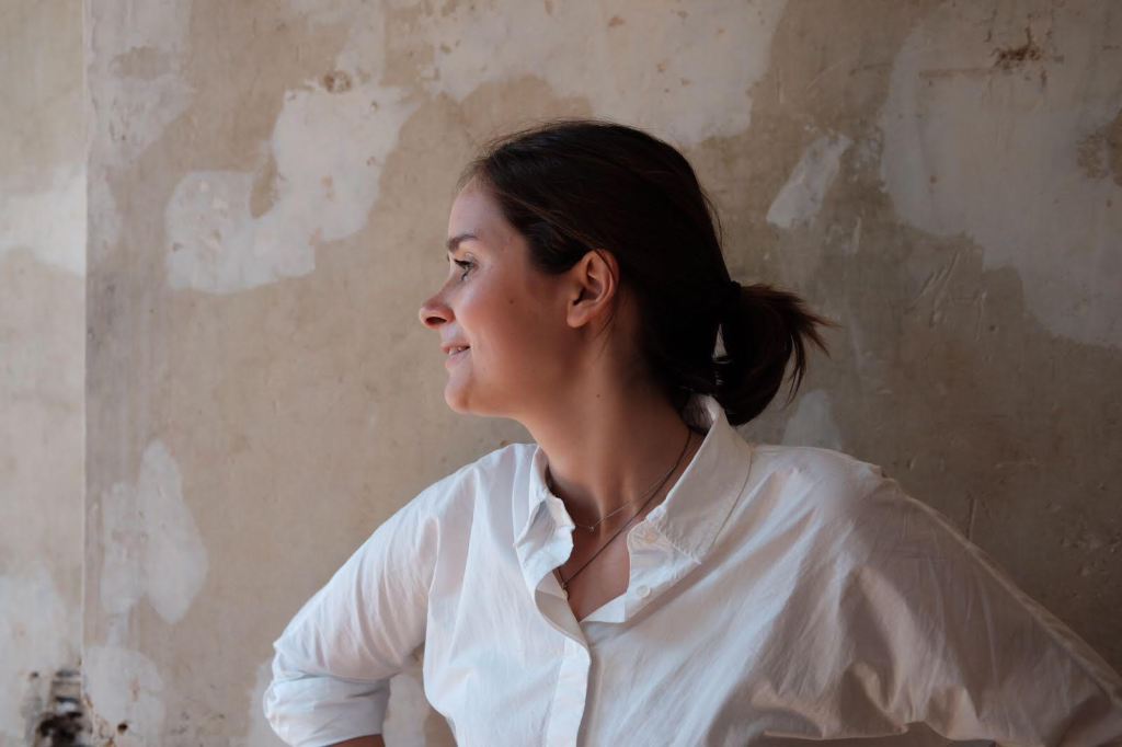 Elaine-Design-of-the-Time