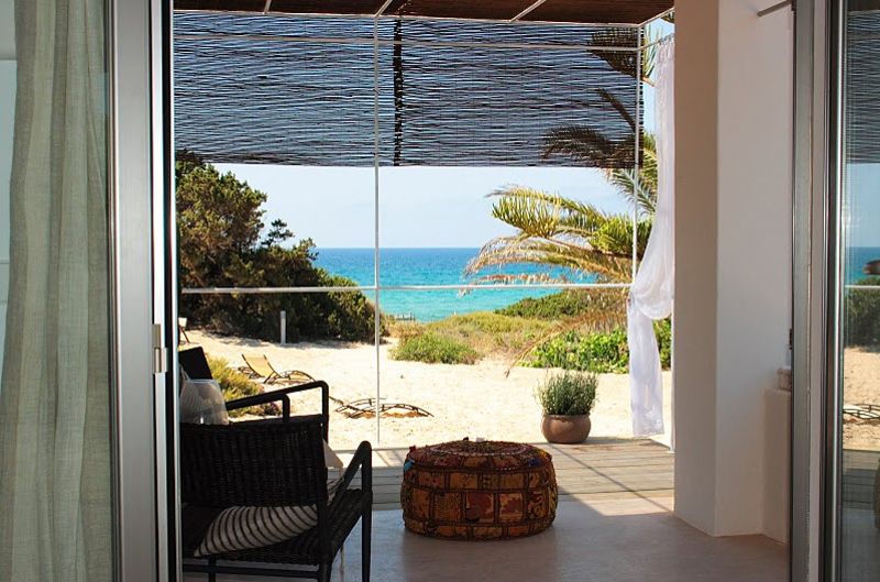 Talaya-beach-bungalow-migjorn-beach-formentera-spain