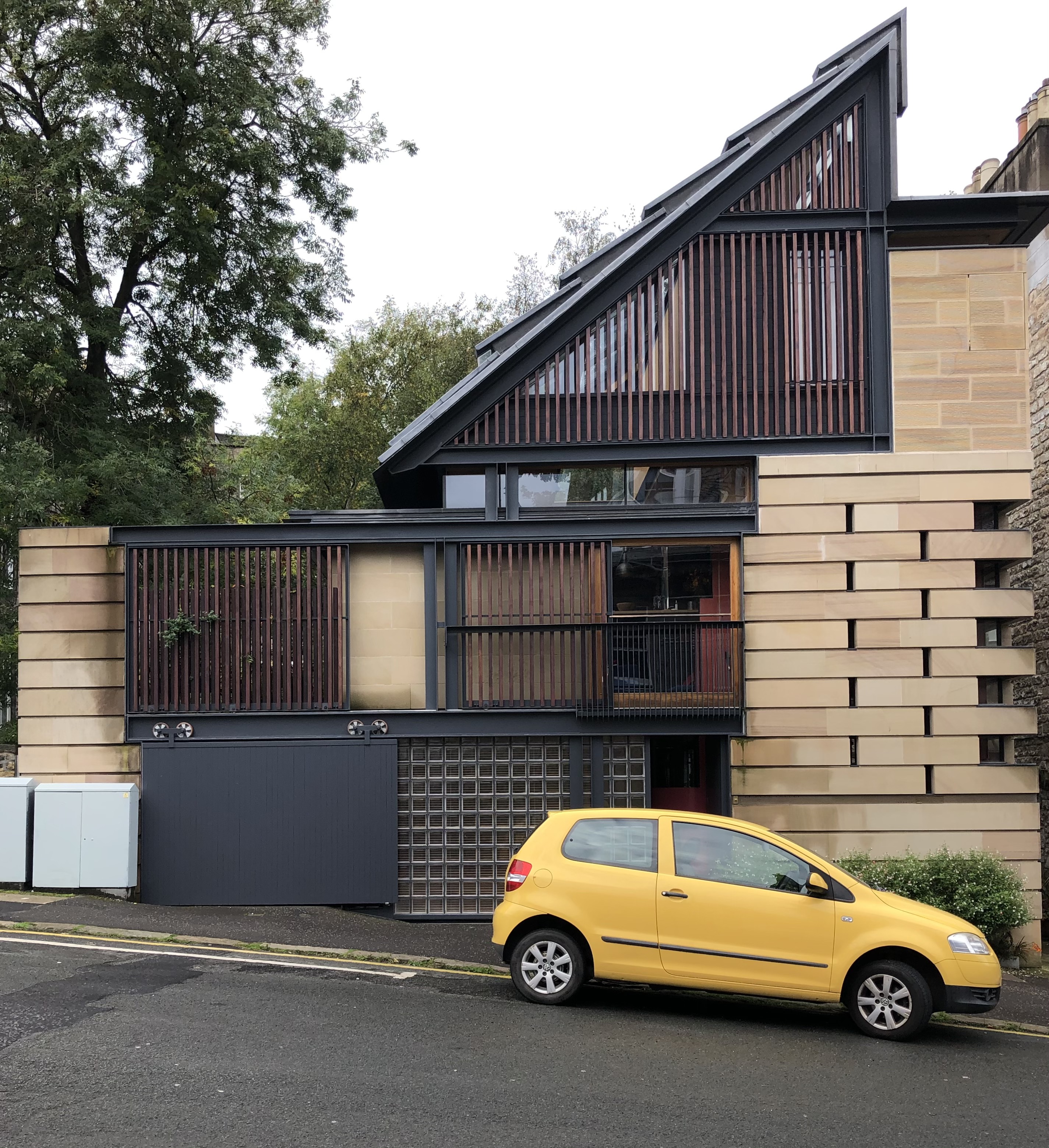 liznylon-in-edinburgh-RIBA-home-of-the-year-by-Richard-Murphy